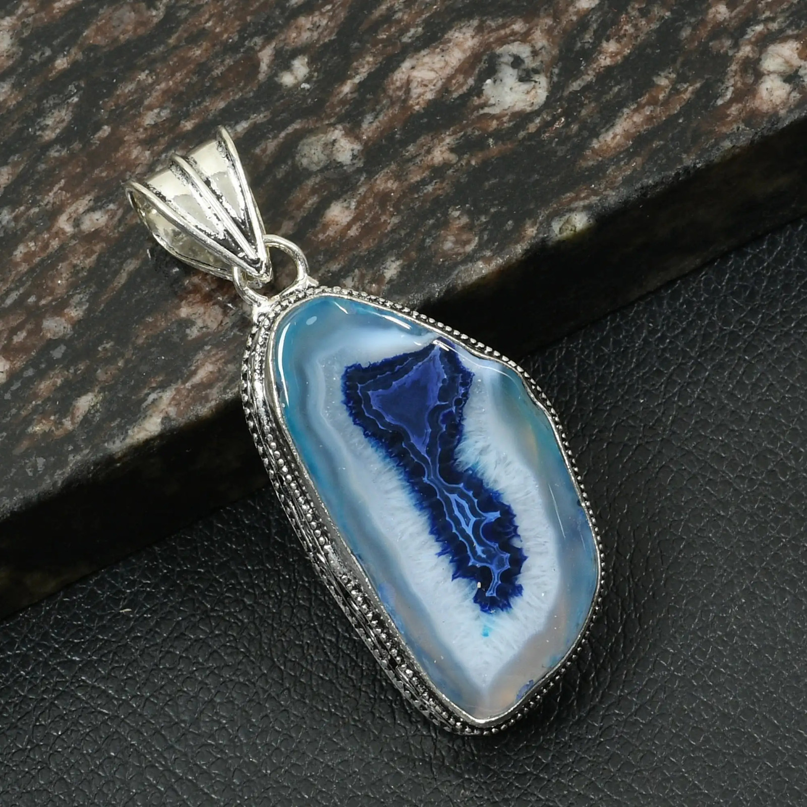 Solar Agate Gemstone Handmade Antique Design Pendant Jewelry Gift 2.4