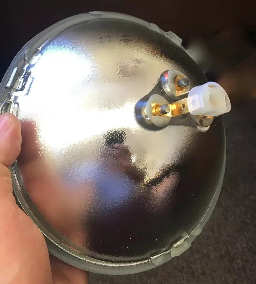 Juego de bombillas de faros de haz sellado delantero 6V para Dodge Plymouth 1940-1955 Foto 4 de 4