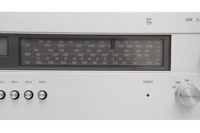 Tuner stéréo Philips 694 – AM/FM Vintage Hi-Fi