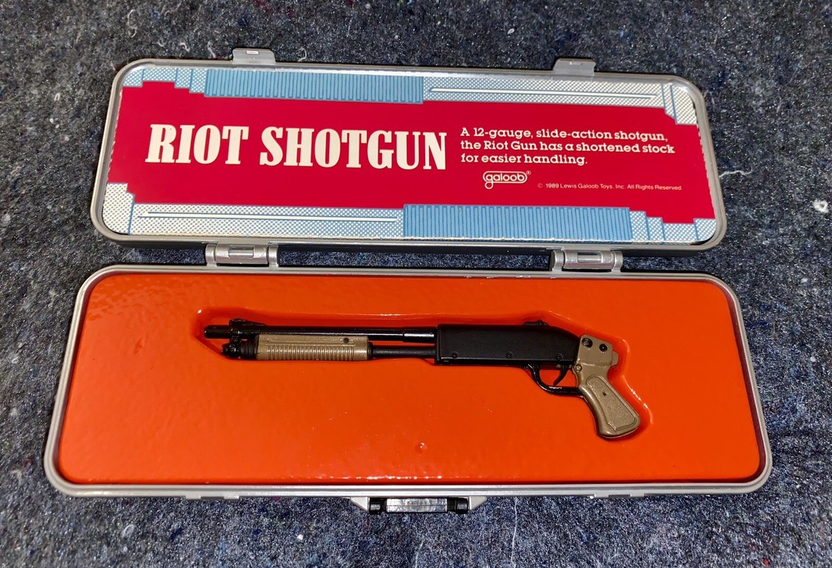 Galoob San Francisco Mint Model Gun Club Replica Pump Action Riot