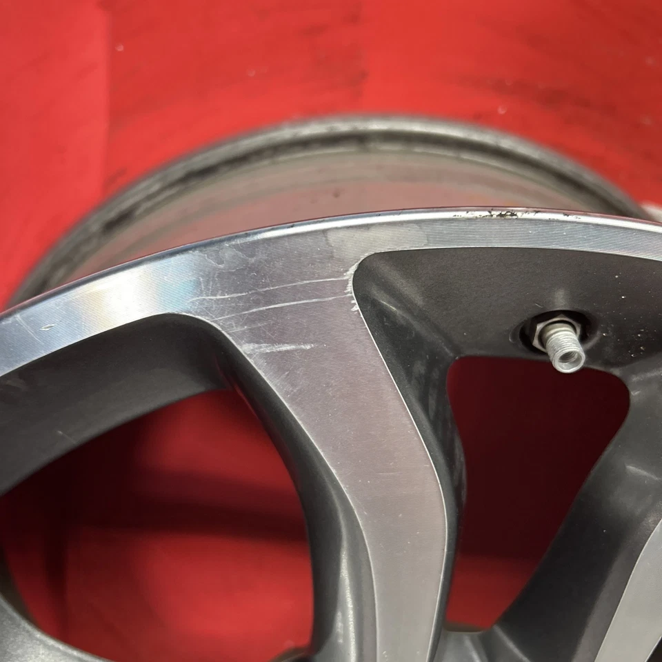 Mercedes Benz C300 2015-2018 rueda de 17”x 7” OEM de fábrica | ¡Envío gratuito! Foto 2 de 4