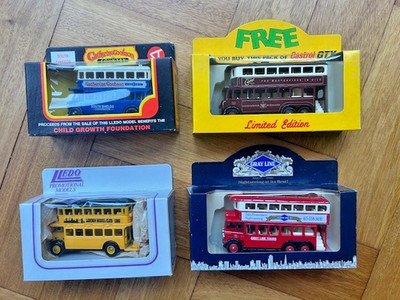 Lledo Werbeartikel Vintage Bus Modelle 4x Diecast Fahrzeuge Konvolut
