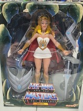 Masters of The Universe Classics Filmation SHE-RA Club Grayskull Super7