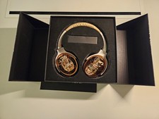 Richard ORLINSKI - KONG bluetooth headphones