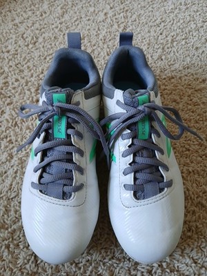 New Balance Women's 5.5 Draw V1 TPU Molded Lacrosse Shoe