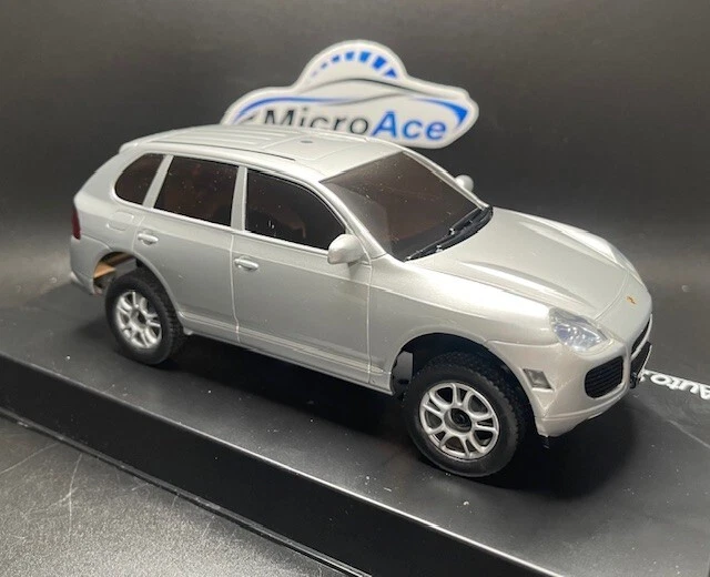 Kyosho Mini-Z Racer Porsche Cayenne Turbo Silver Overland - Image 3 of 4