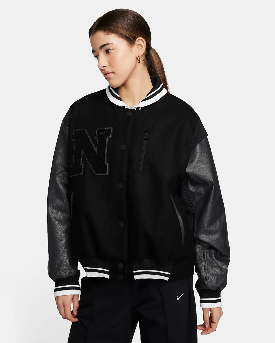 Nike WMNS Sportswear Oversized Wool Destroyer Jacket Limited Nike WMNS Sportswear Oversized Wool Destroyer Jacket Limited