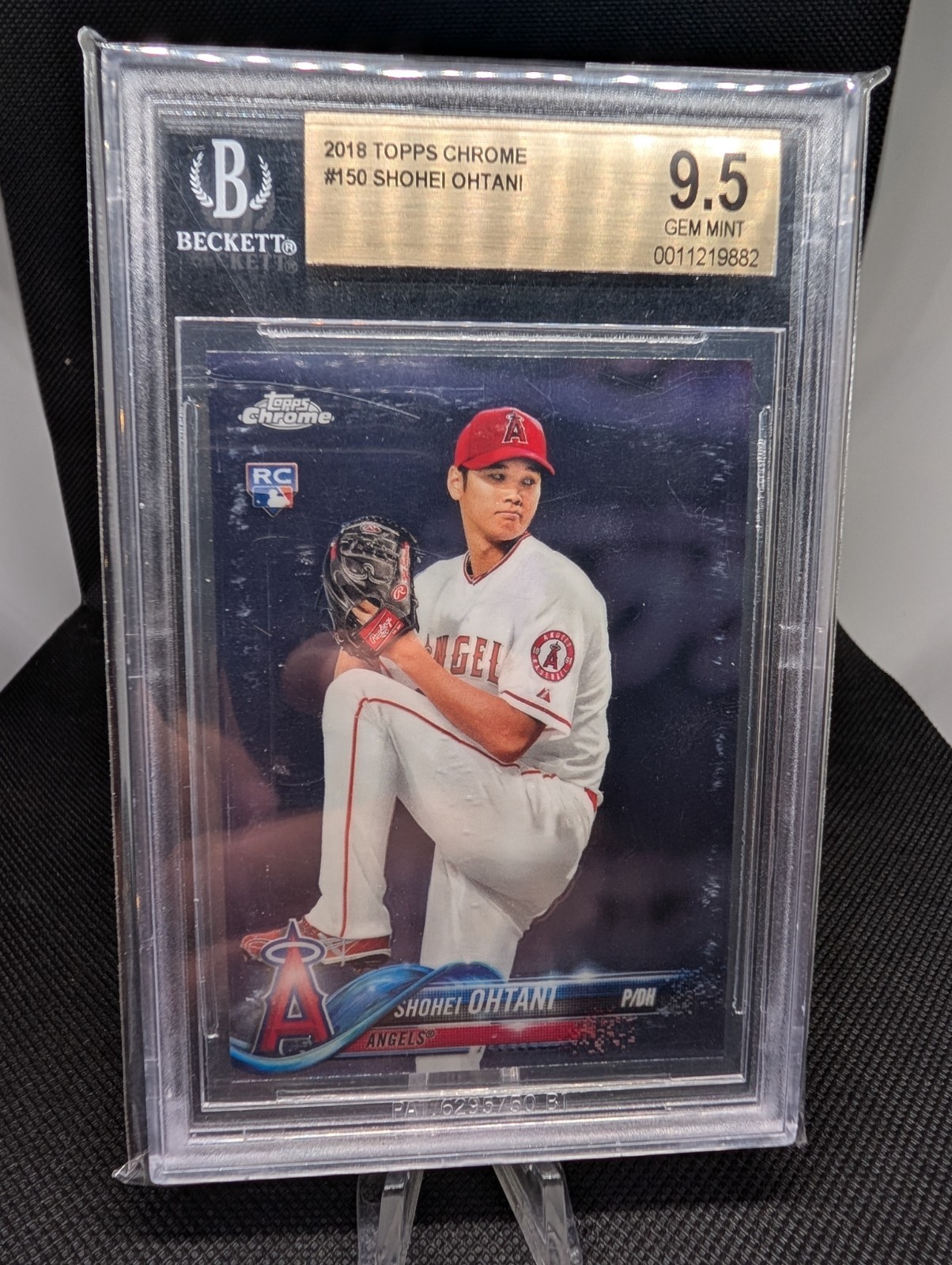Shohei Ohtani 2018 Topps Chrome Rookie Baseball Card #150 Beckett BGS 9.5 Gem MT