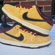 Nike SB Dunk Low City of Cinema