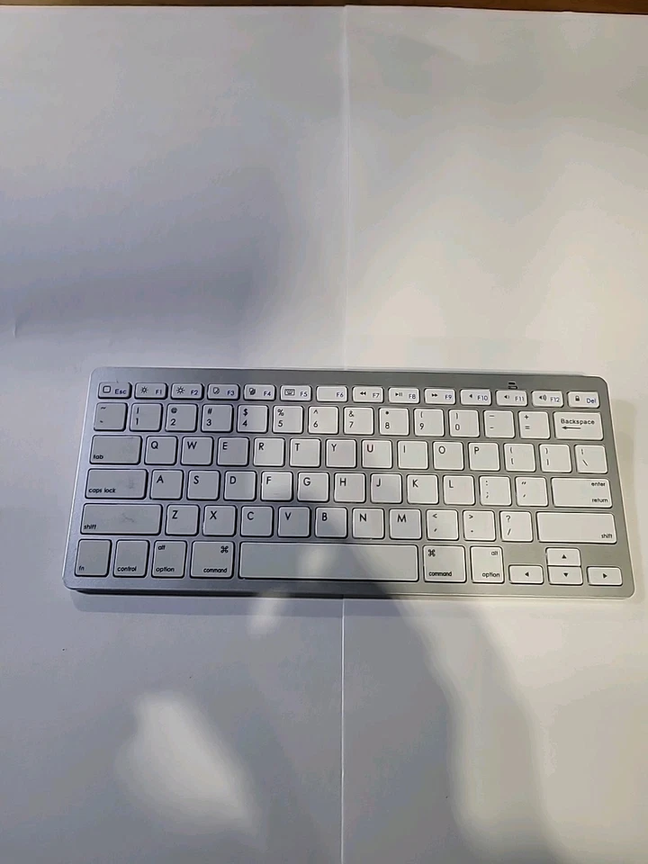 Wireless Bluetooth Keyboard Anker Model No K1280C, FCC ID: ZGVK1280 . - Image 2 of 4