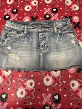 Vintage Y2K American Eagle Denim Mini Skirt Women  s Size 4 Blue Distressed