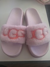 UGG Laton Fluffy Fur Platform Logo Slides Women's Size 10 Pink Slipper Shoes