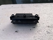 Mercedes A / B Klasse W169 W245 Schalter Sitzheizung PDC OFF Taste A 1698209010