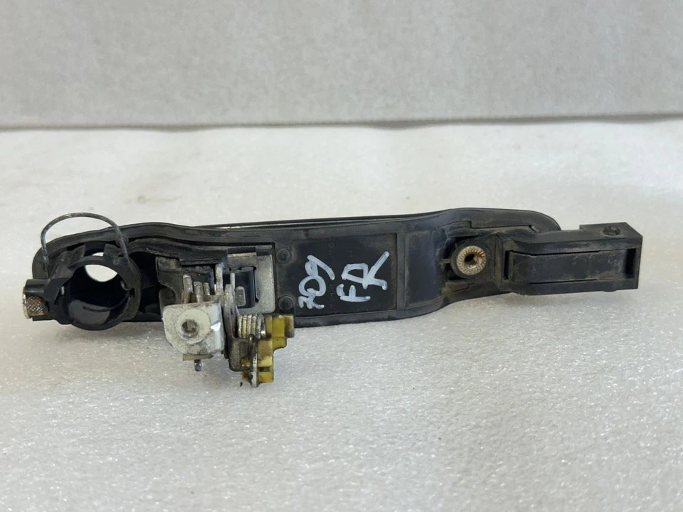 1991 1992 1993 1994 1995 1996 1997 TOYOTA PREVIA MAÇANETA DA PORTA DIANTEIRA DIREITA PRETA - Imagem 2 de 4