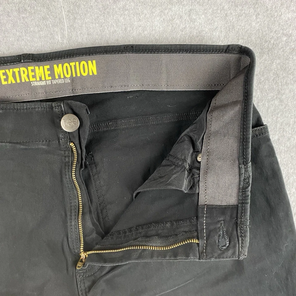 Pantalones chinos Lee para hombre W36 L32 negros serie rendimiento cónico movimiento extremo Foto 4 de 4