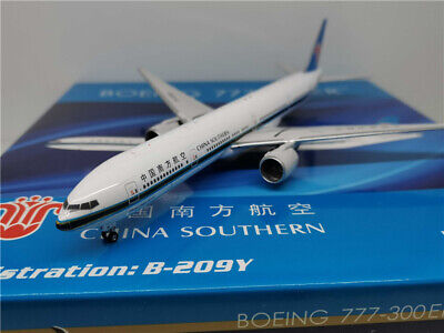 Phoenix China Southern Airlines for Boeing 777-300ER B-209Y Phoenix China Southern Airlines for Boeing 777-300ER B-209Y