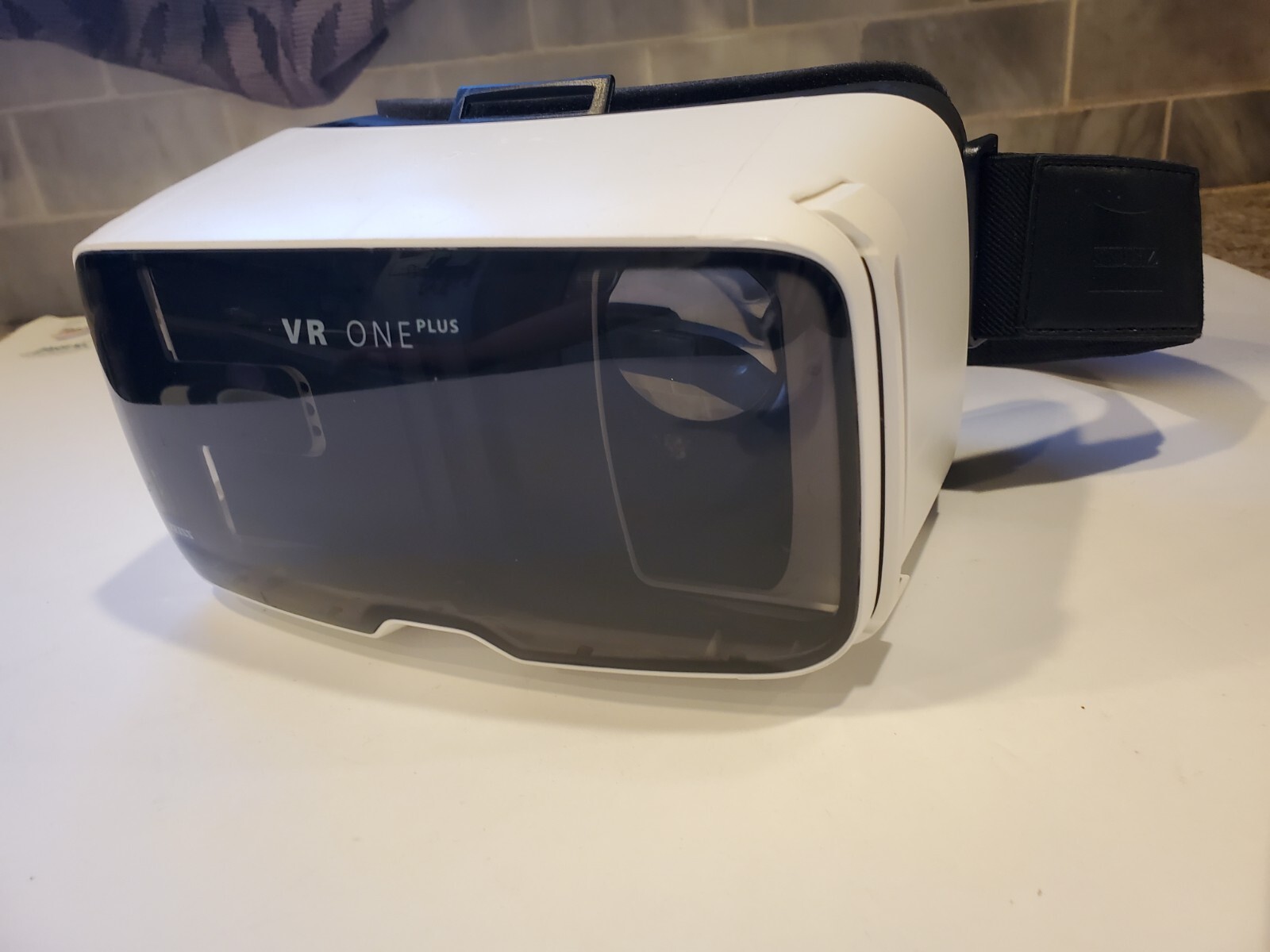 Zeiss VR ONE Plus