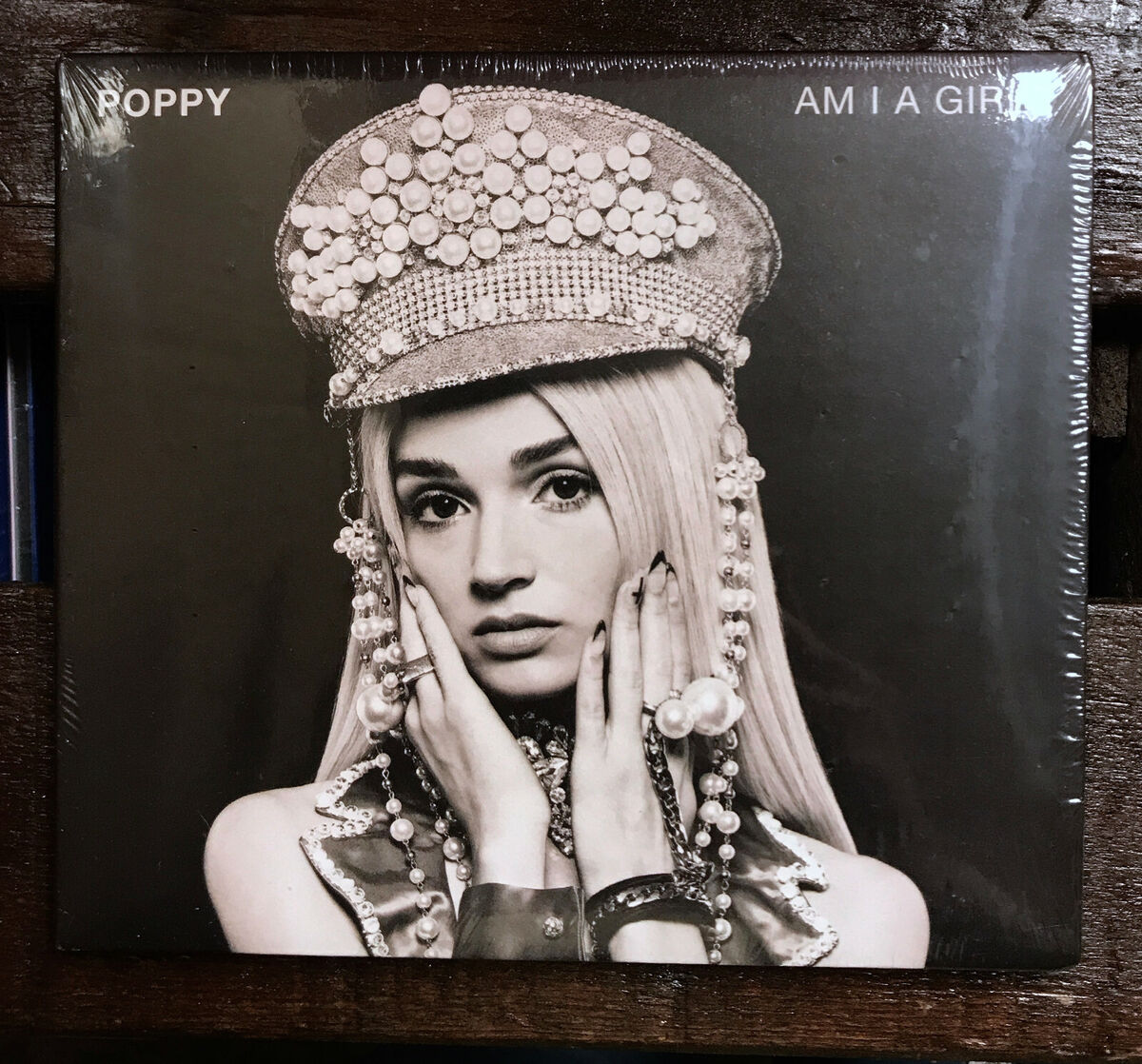 POPPY Am I A Girl CD on MAD DECENT New SEALED Grimes POPPY Am I A Girl CD on MAD DECENT New SEALED Grimes