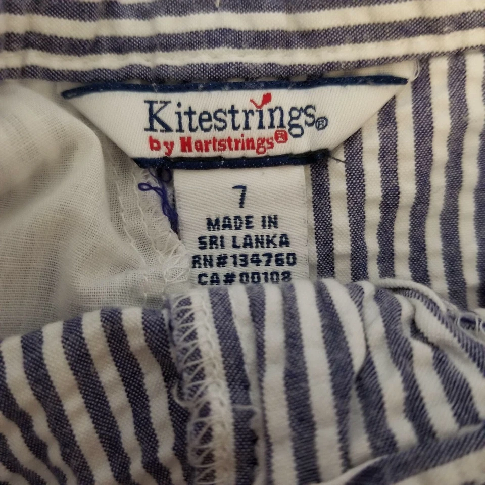 Pantalones Cortos Kitestrings 7 Niño Azul Blanco Rayas Seersucker Cremallera y lengüeta Frente Plano Foto 4 de 4