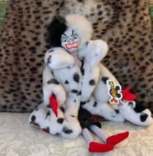 Vintage Disney Stores CRUELLA de VIL Doll 101 Dalmatians Stuffed Plush Toy
