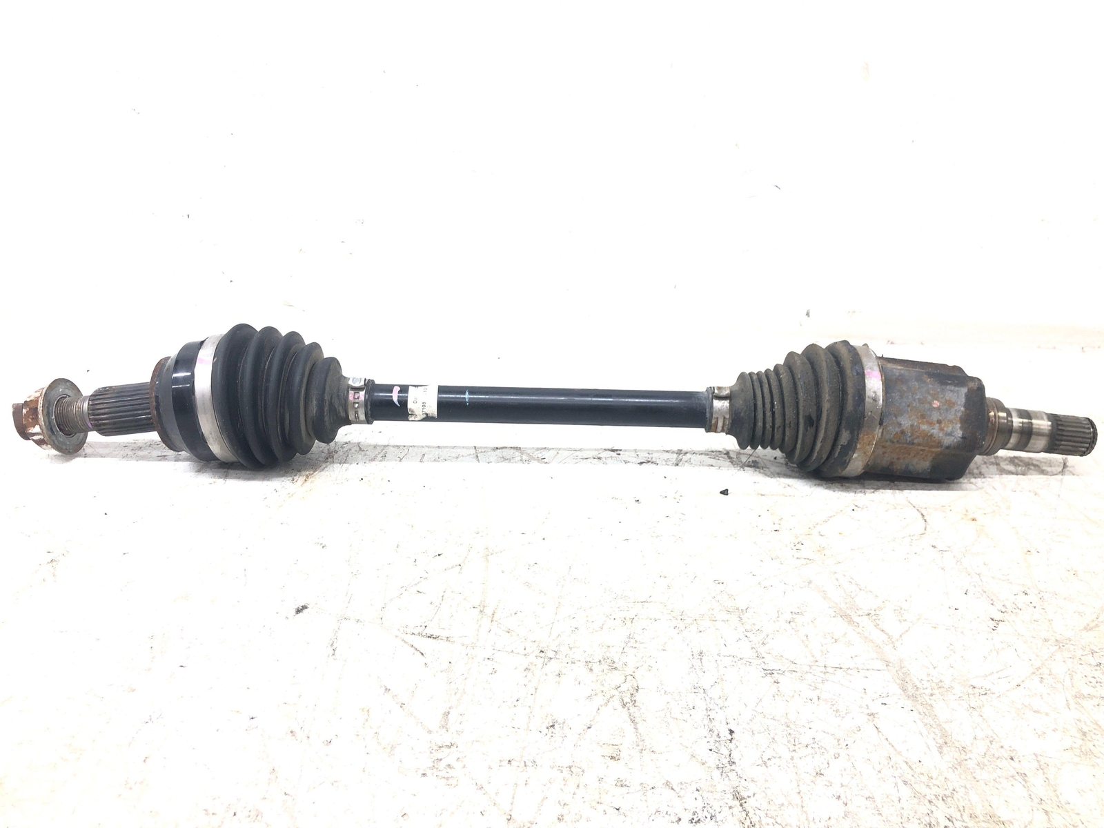 2017-2024 MASERATI LEVANTE FRONT RIGHT PASSENGER CV AXLE SHAFT OEM 2021 2020