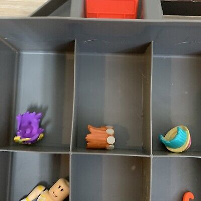 Roblox Toy Lot With Carrying Case 20 Figures