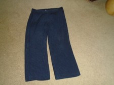 Chicos Travelers Dark Blue Pants Slinky Straight Leg Elastic Waist Size 1 Short