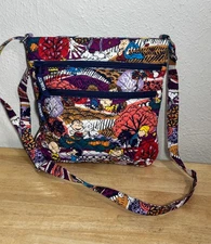 Vera Bradley Triple Zip Hipster Peanuts - Fall For Peanuts