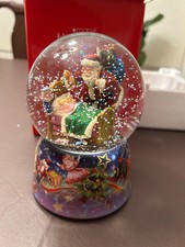 nib vintage macys holiday lane santa and kids musical snow globe