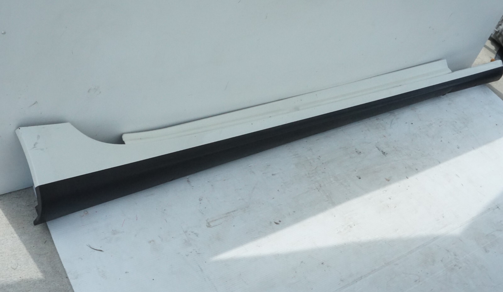 14 - 20 MASERATI QUATTROPORTE RIGHT PASSNEGE SIDE ROCKER PANEL SKIRT MOLDING OEM