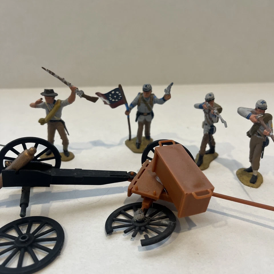 American Civil War Plastic Soldiers, Horse & Cart - Lot Of 11 - Image 3 of 4