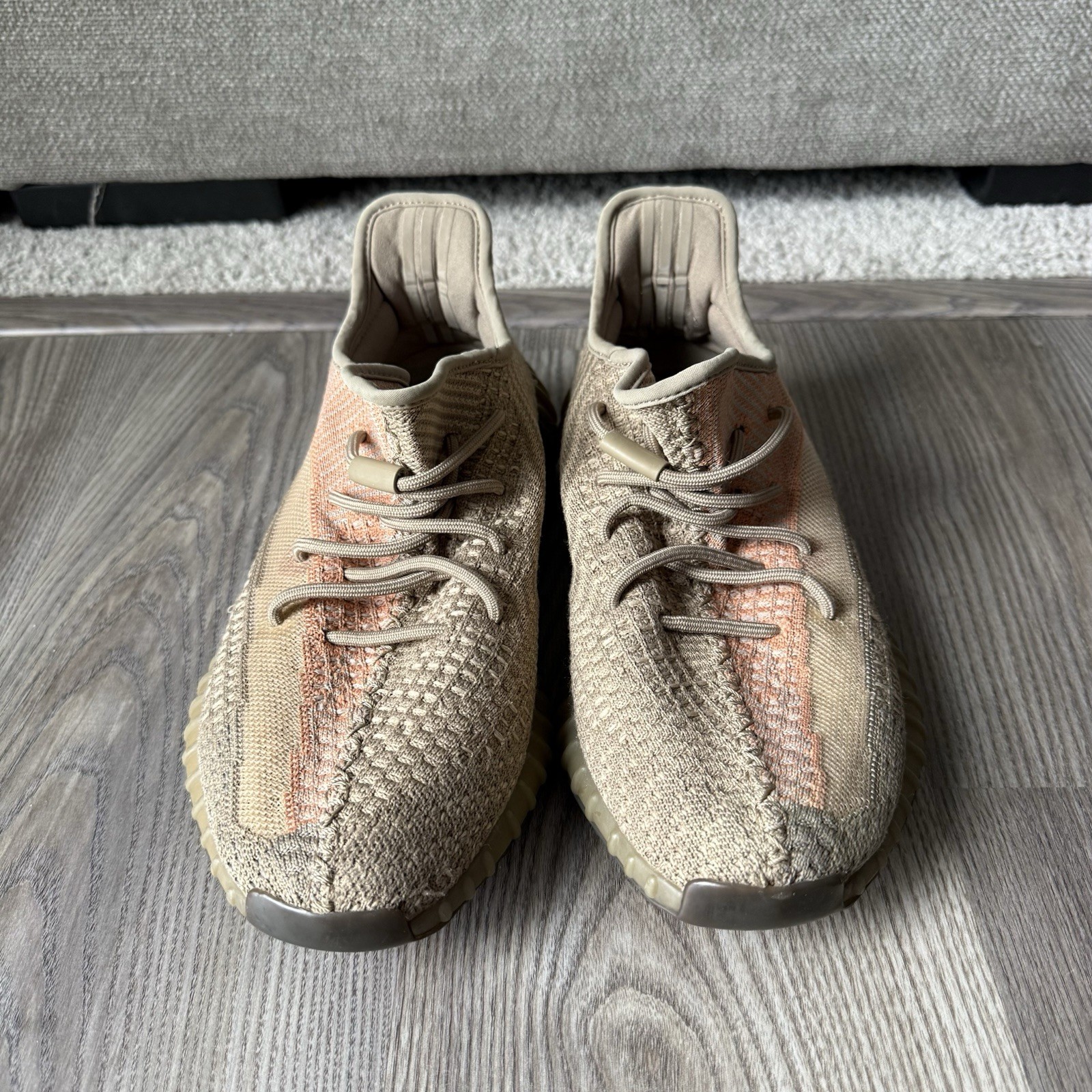 Adidas Men's Yeezy Boost 350 V2 Sand Taupe Size 11 thumbnail 2