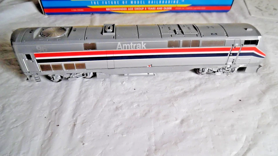 Athearn 91574 Amtrak P-42 Ho #96 Dcc Quick Plug  - Nib - Image 2 of 4