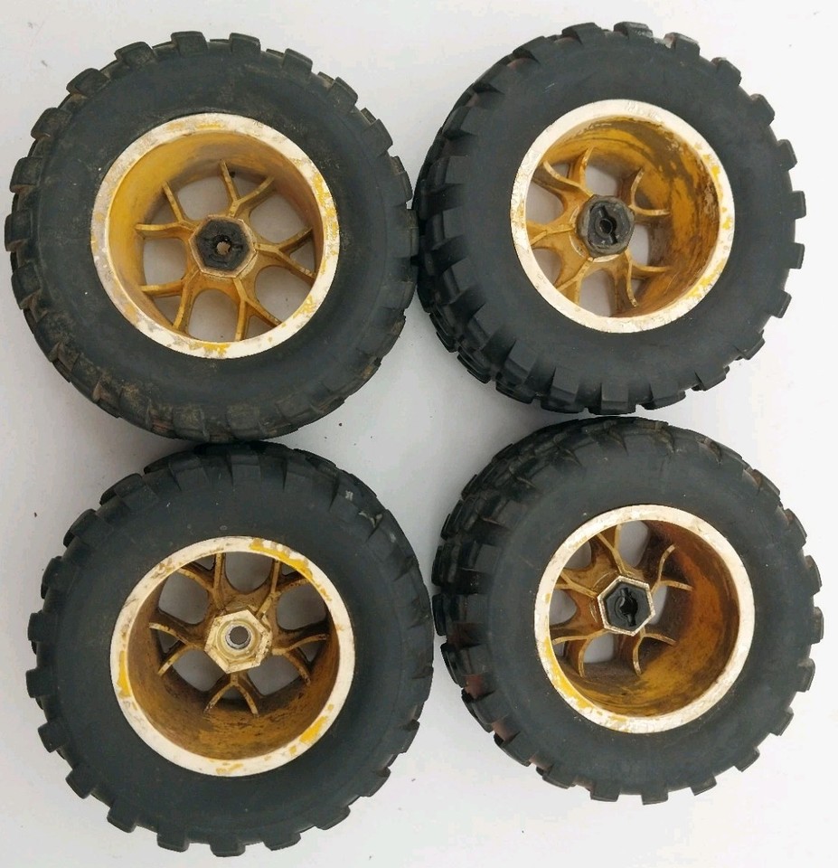 Couronne HPI Racing RS4 MT Nitro 38D A856 – Pièce Vintage (Neuve)