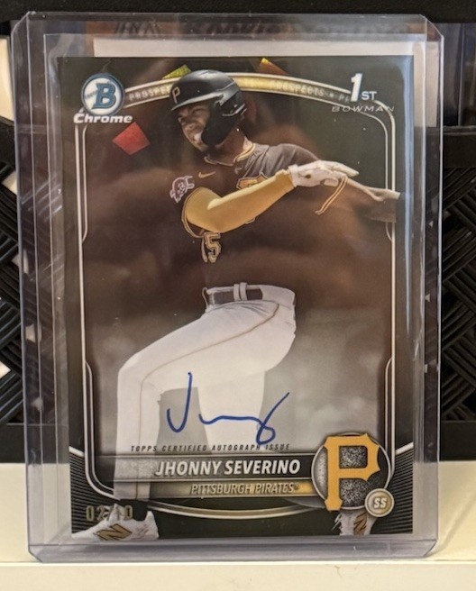 2025 Bowman Chrome Sapphire Jhonny Severino Black /10 1st Auto Pirates #CPSA-JS