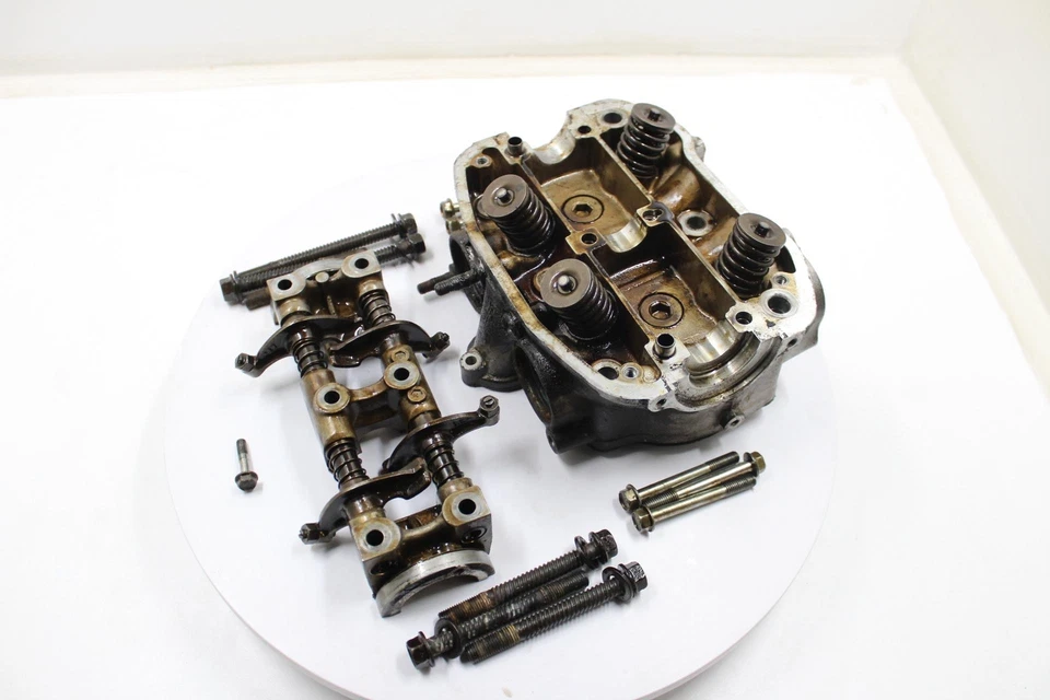 79 HONDA GOLDWING 1000 GL1000 ENGINE MOTOR RIGHT CYLINDER HEAD - Image 3 of 4