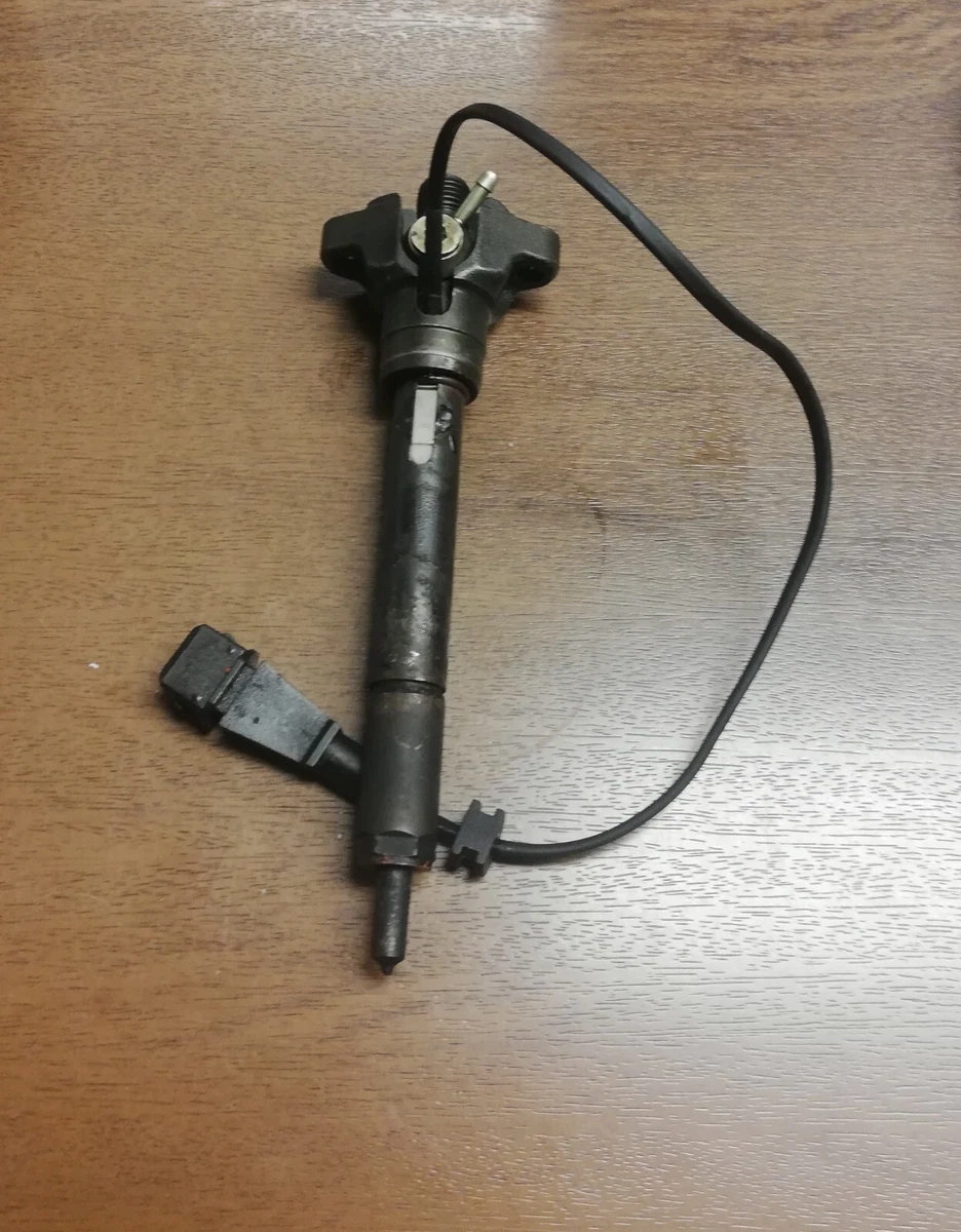 BMW 3 E46 320d 95kW Düsenstock mit Kabel Nadelhubgeber Injector  