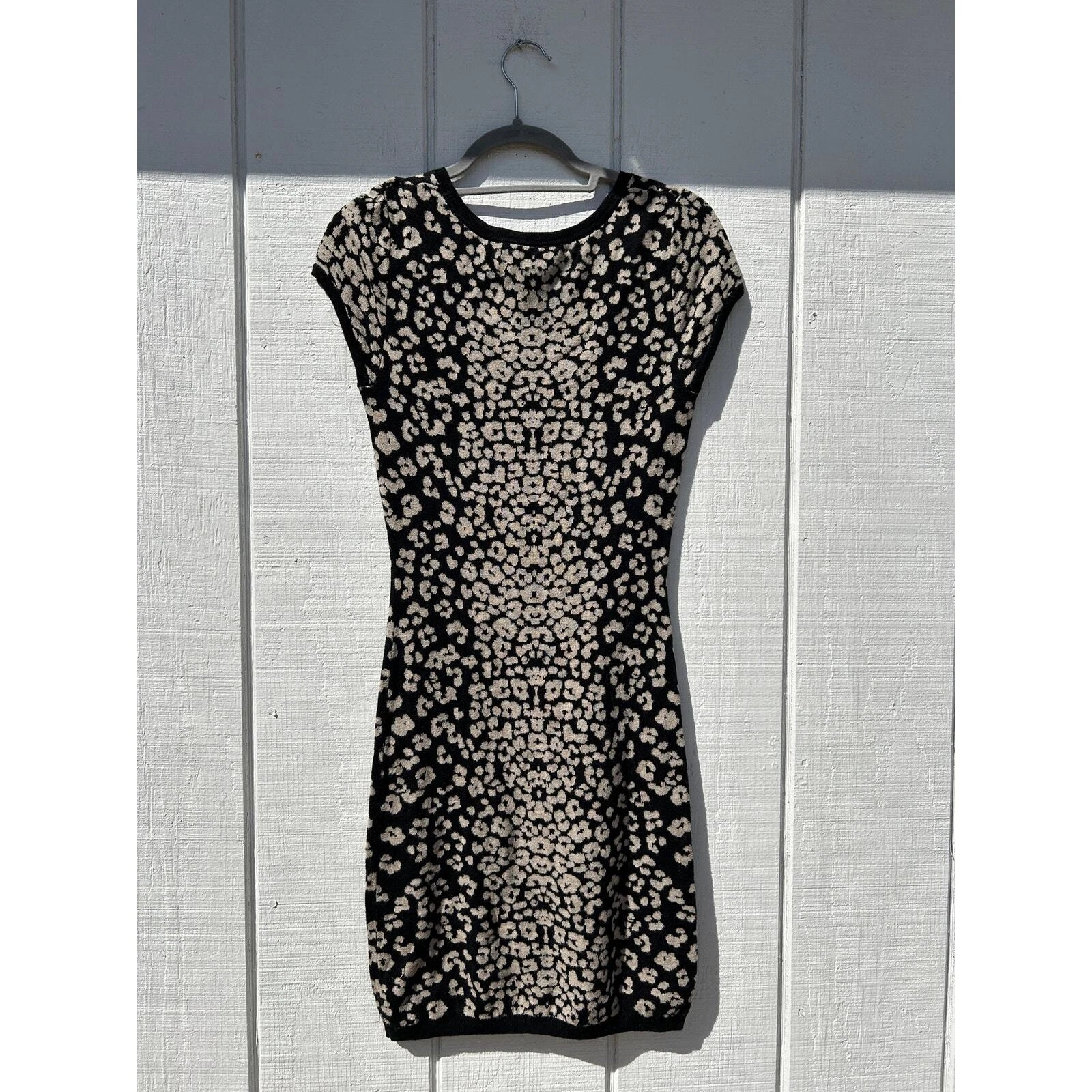 UNDERCOVER Victoria's Secret Bodycon mini abito maglione maniche ad aletta stampa leopardata taglia S