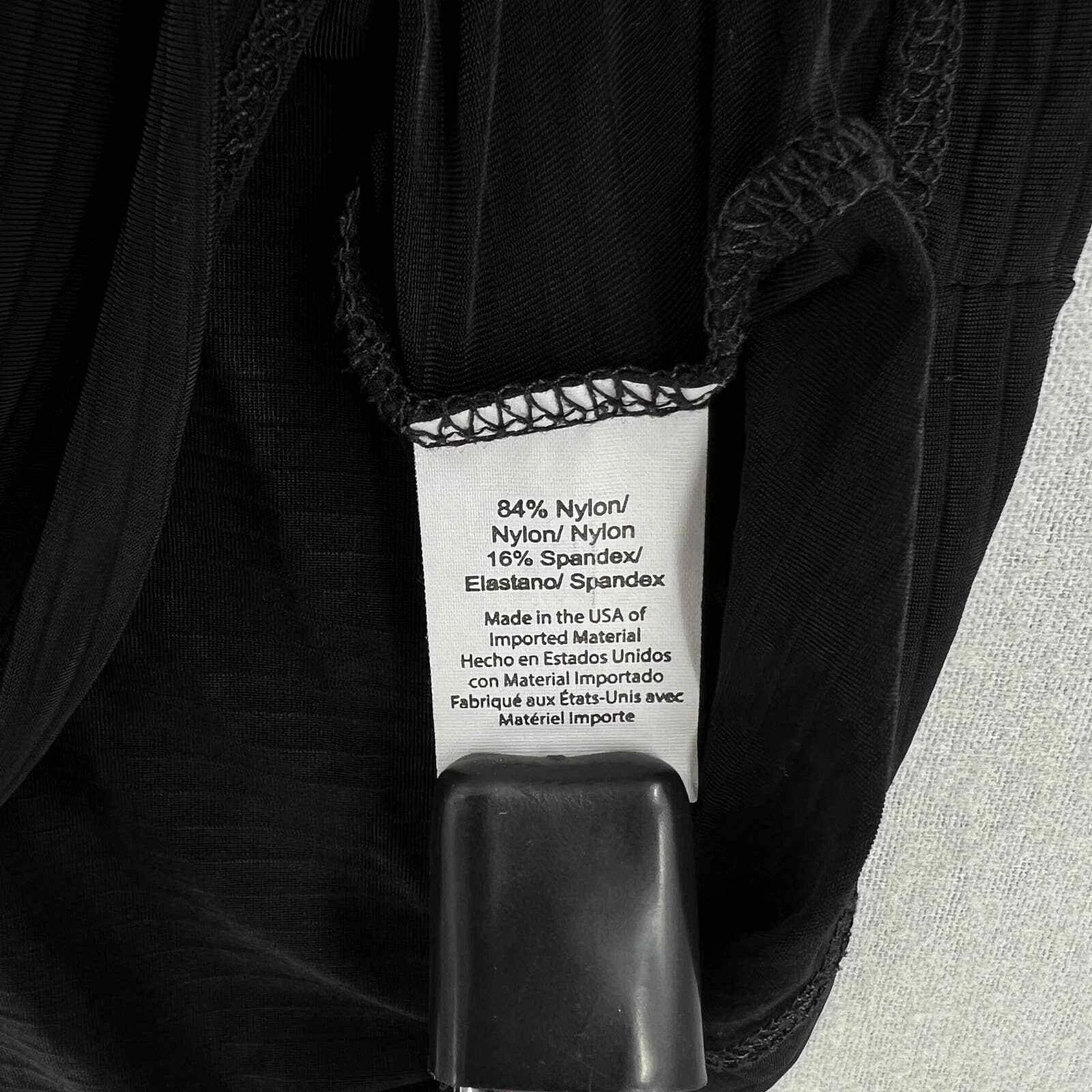 beyond-yoga shadow stripe scoop strappy workout shirt