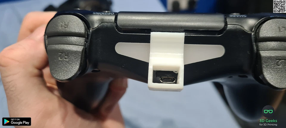 Sony PlayStation 4 DualShock Controller USB Cable Saver Clip Port Protector PS4 - Image 2 of 4