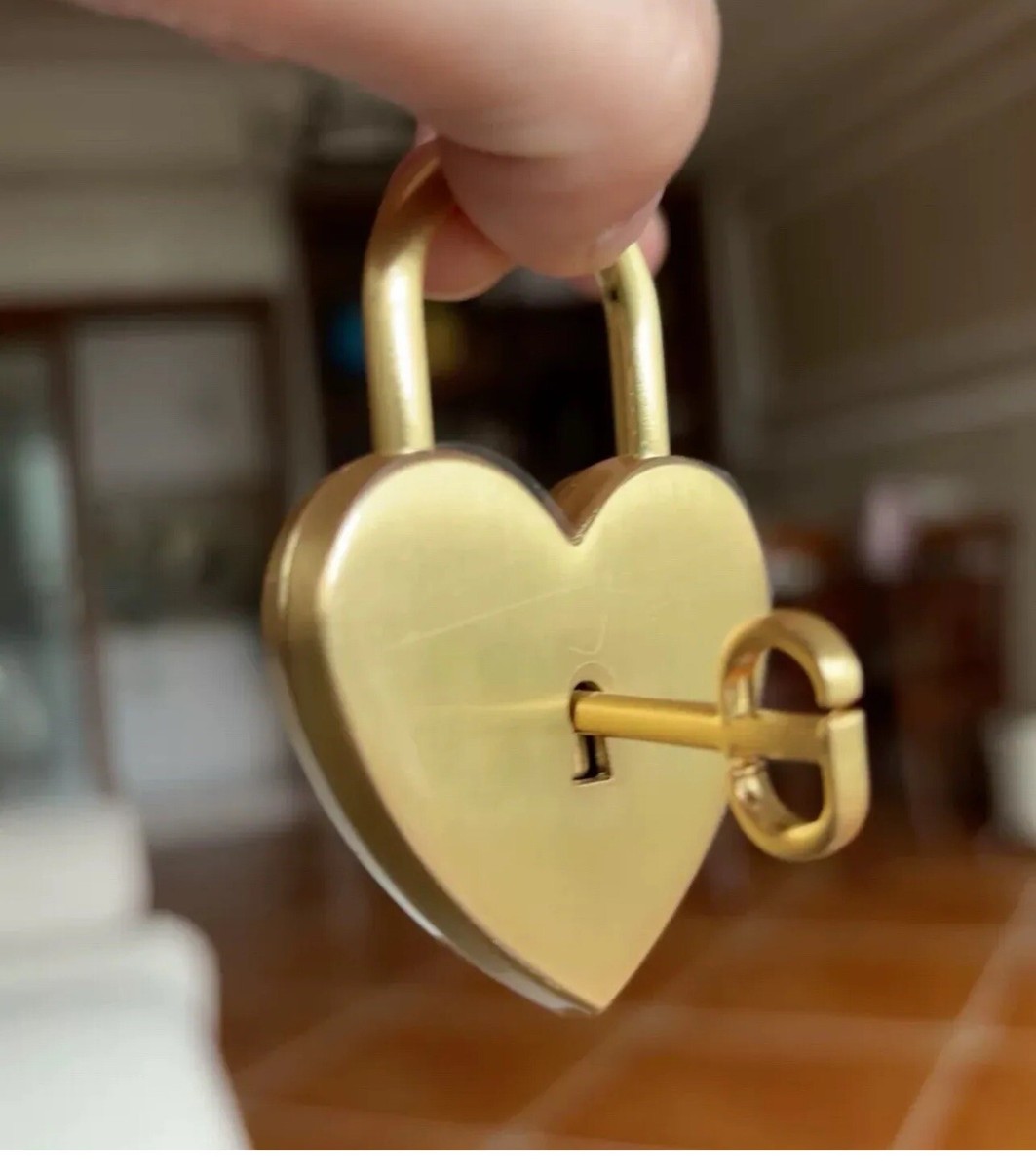 ChristianDiorディオールheart padlock南京錠ハートピアス ディオール/クリスチャンディオール/ピアス/シルバー/ハート
