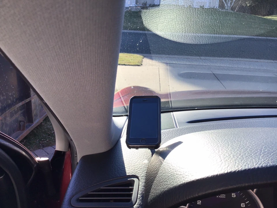 Baseus Car Dashboard Phone Holder Magnetic Mount Stand For iPhone 11 Samsung S9 - Image 4 of 4