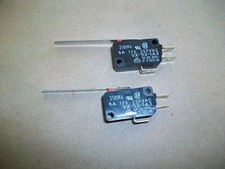 2pc Omron Miniature Limit Switch VX-53-1A3   125 / 250VAC    NEW