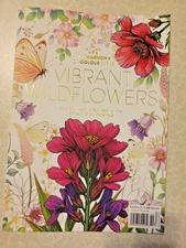 VIBRANT WILDFLOWERS- Harmony of Colour Series Issue 45-Relax-Unwind With Colour