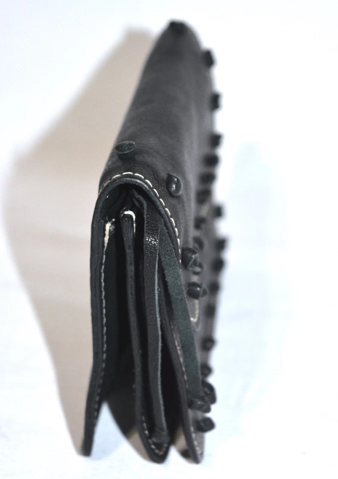 Cartera sin asas de cuero anudado Capica Italia Foto 3 de 4