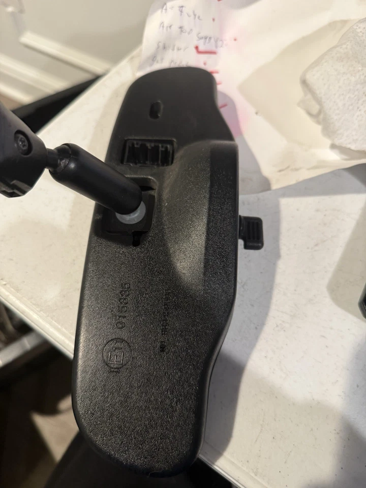 05-09 OEM Envoy TrailBlazer Rainer Espejo Retrovisor OnStar Brújula Teléfono Foto 3 de 4