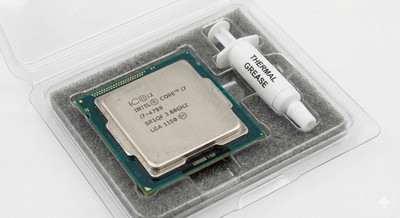 Intel Core i7-4790 4x 3,6 GHz CPU Prozessor Sockel 1150 LGA1150 + Wärmeleitpaste