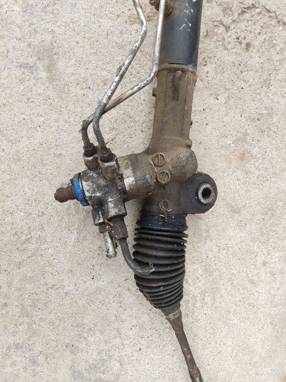 Nissan X-Trail T30 2004 power steering rack gear 8H905403100 