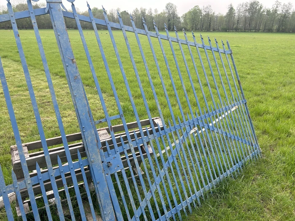 4,20m Portail Fer Forgé Ancien Château Maison de Maître Ancienne Très Bon État - Photo 3/4