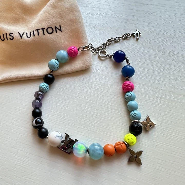 louis vuitton beads necklace